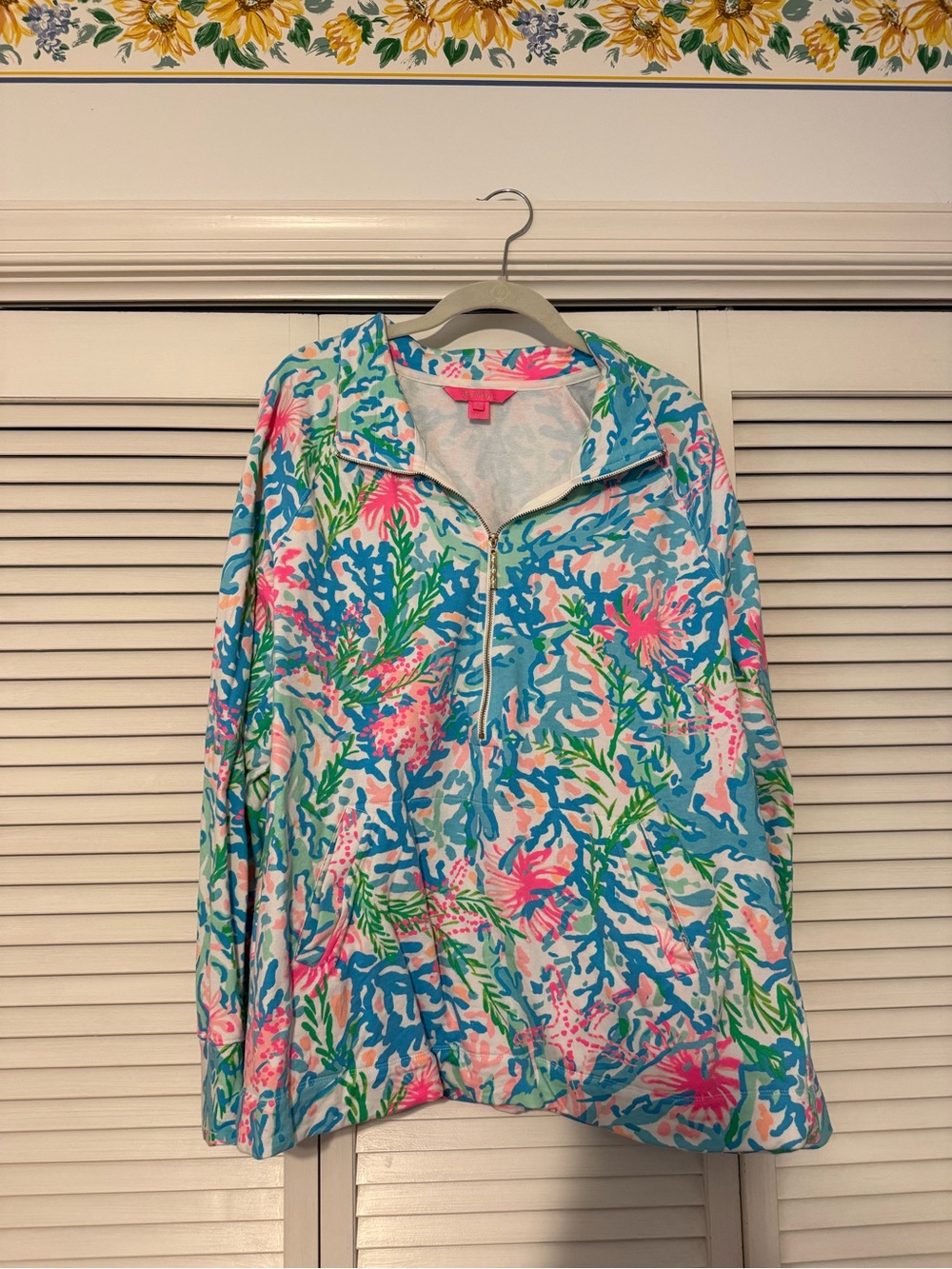 Lilly Pulitzer popover in Tropical Coral Reef Print